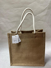 Load image into Gallery viewer, Jute linen reusable hand shopping bags 25cmx18cmx25cm 黄麻购物袋